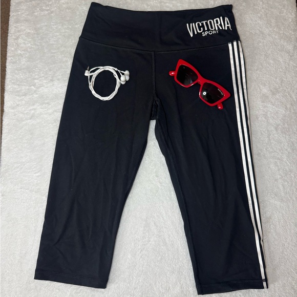 Victoria Sport Pants - Victoria’s Secret Sport Black Crop Leggings Medium